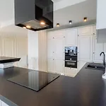 Penthouse Capital Towers Apartamento