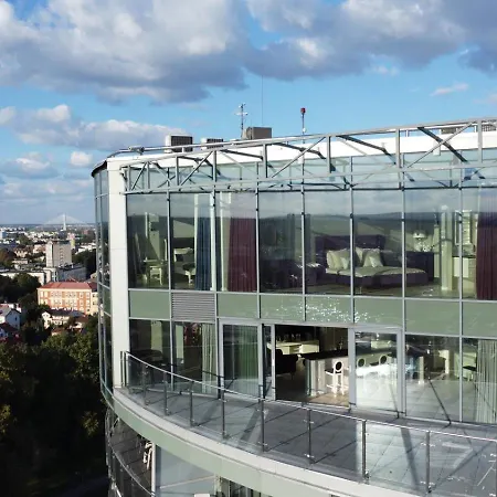 Penthouse Capital Towers