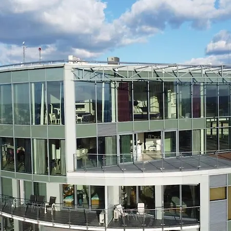 Penthouse Capital Towers Апартаменти