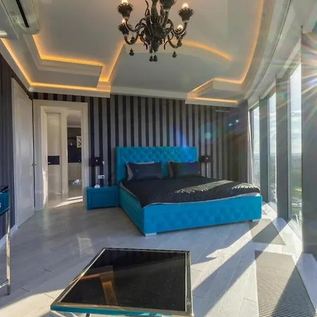 Penthouse Capital Towers