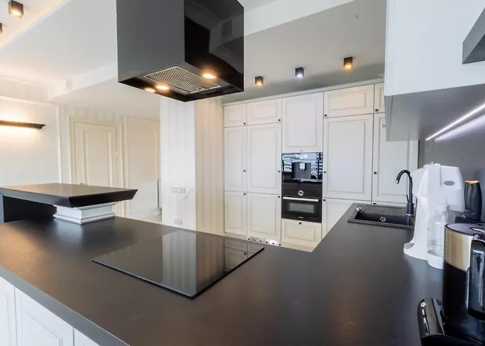 Penthouse Capital Towers Apartment